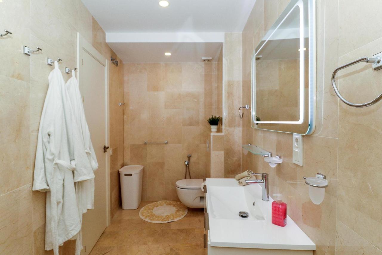 Penthouse With Panoramic Views - Puerto Marina Apartment Benalmadena Ngoại thất bức ảnh